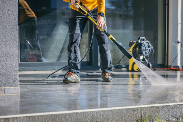 Professional Pressure Washing Services in Pinehurst, TX